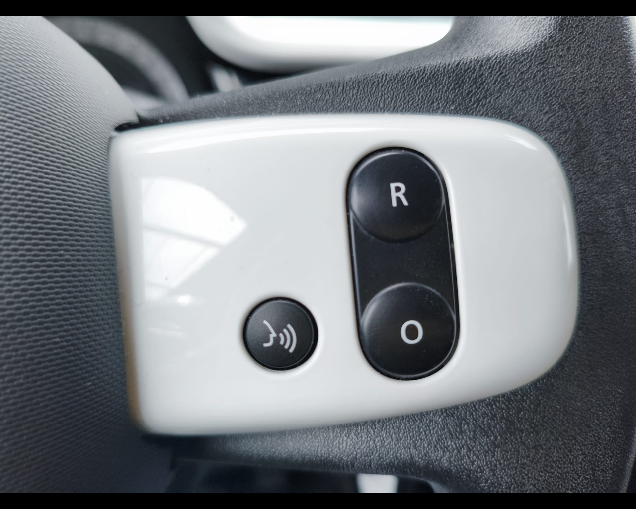 Foto RENAULT Twingo Equilibre 22kWh