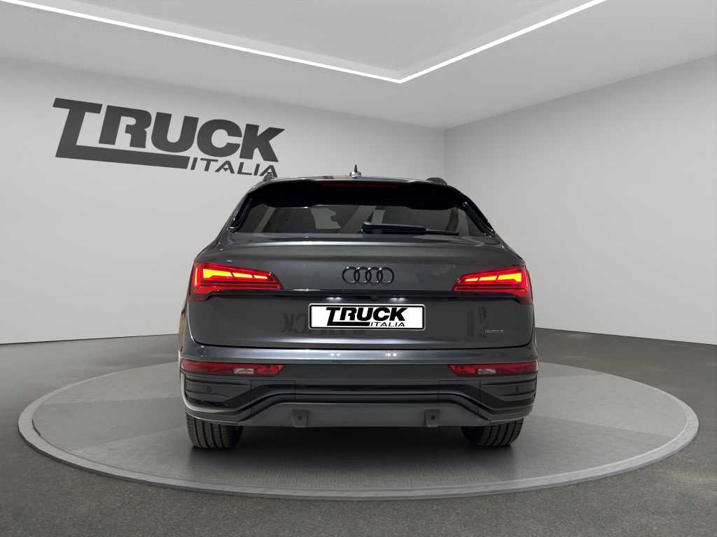 audi-q5-sportback-40-20-tdi-mhev-12v-identity-black-quattro-s-tr-sku93775
