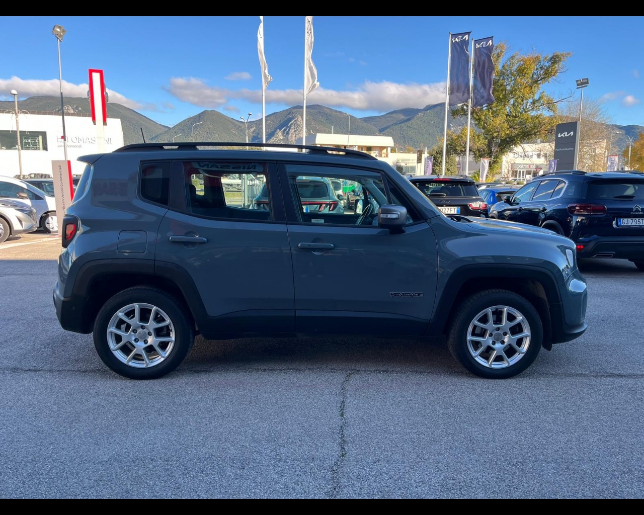 Foto JEEP Renegade 2.0 mjt Limited 4wd 140cv auto 9m