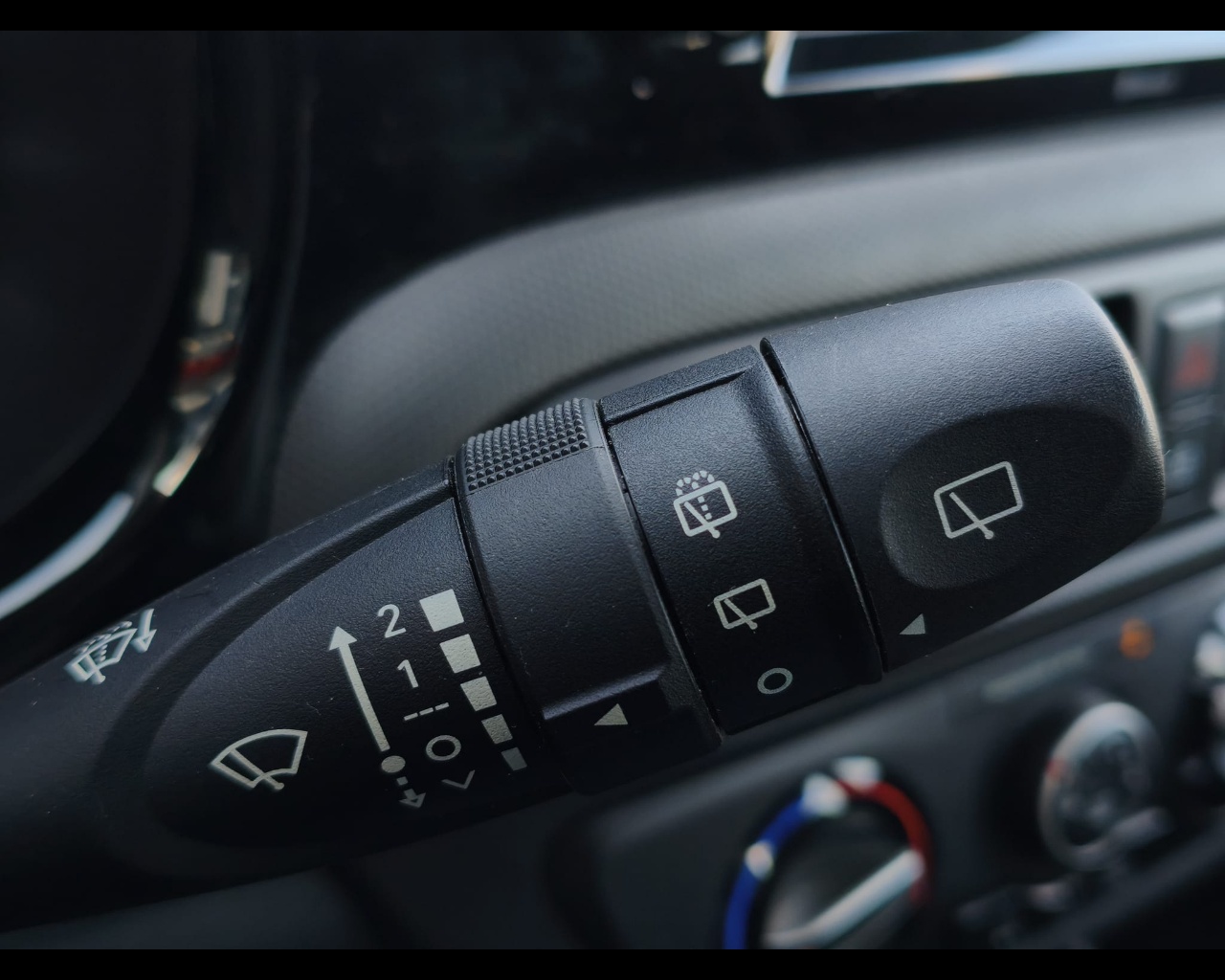 Foto HYUNDAI i10 1.0 Tech econext Gpl