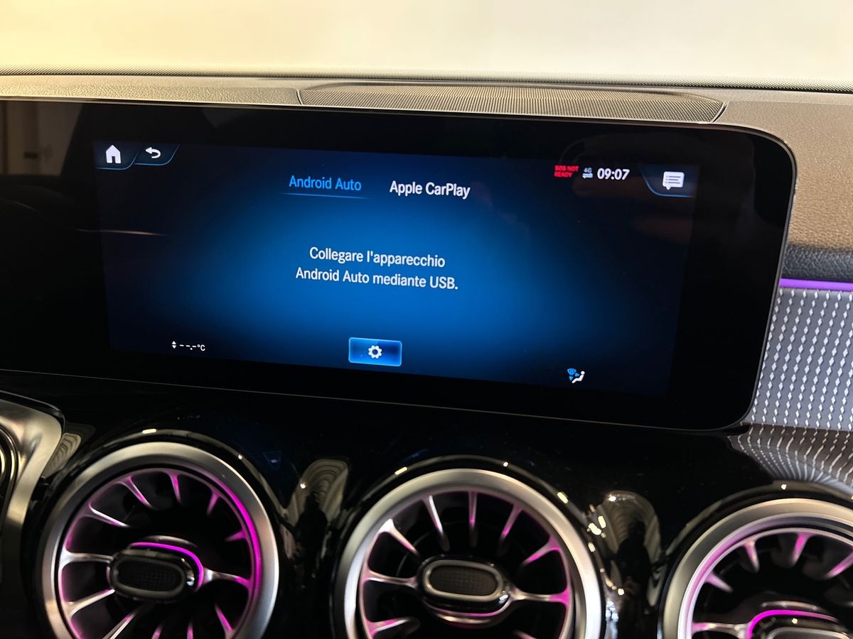 Mercedes  EQB 250+ Sport Edition1 - 12