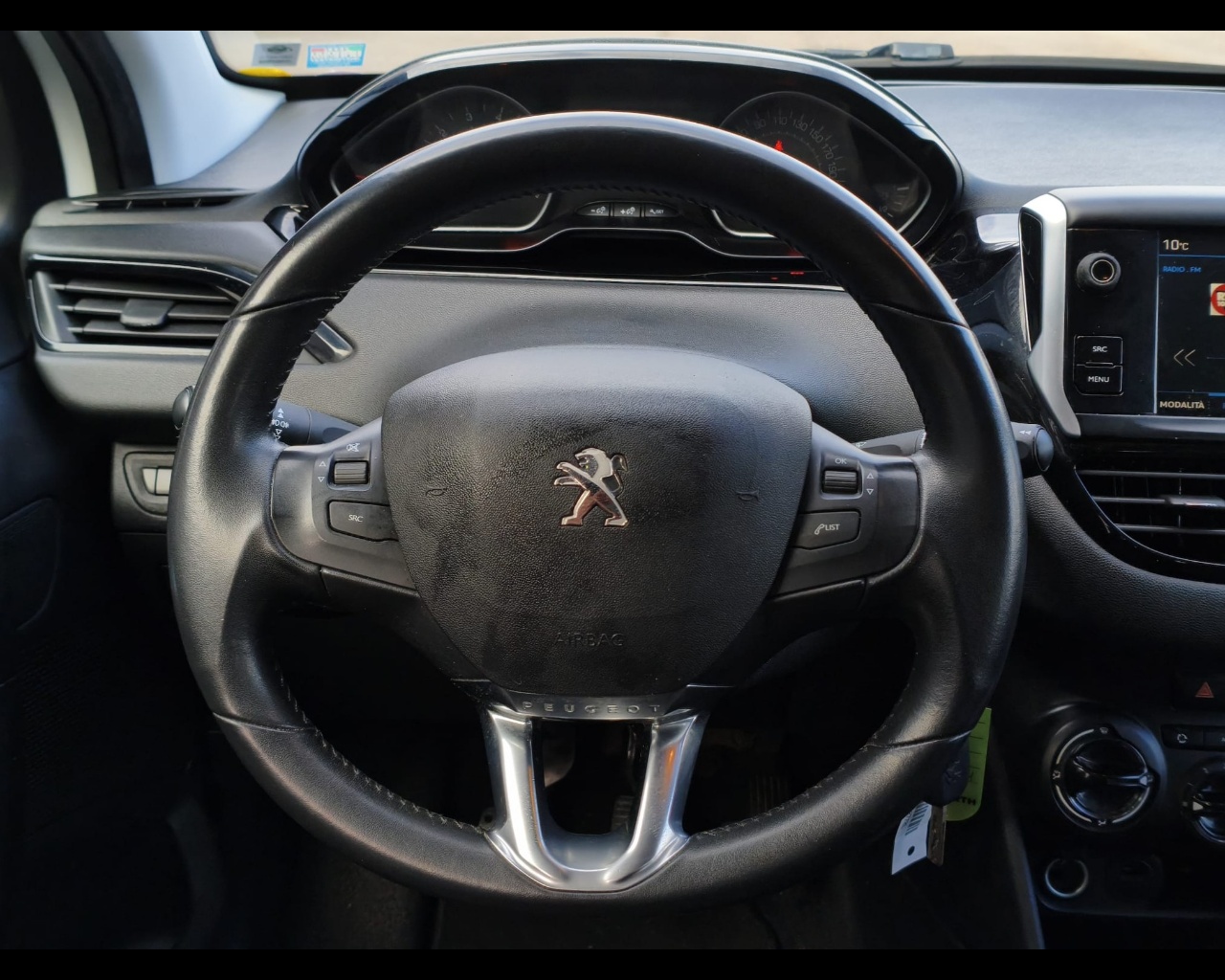 Foto PEUGEOT 208 5p 1.2 puretech Active s&s 82cv neopatentati