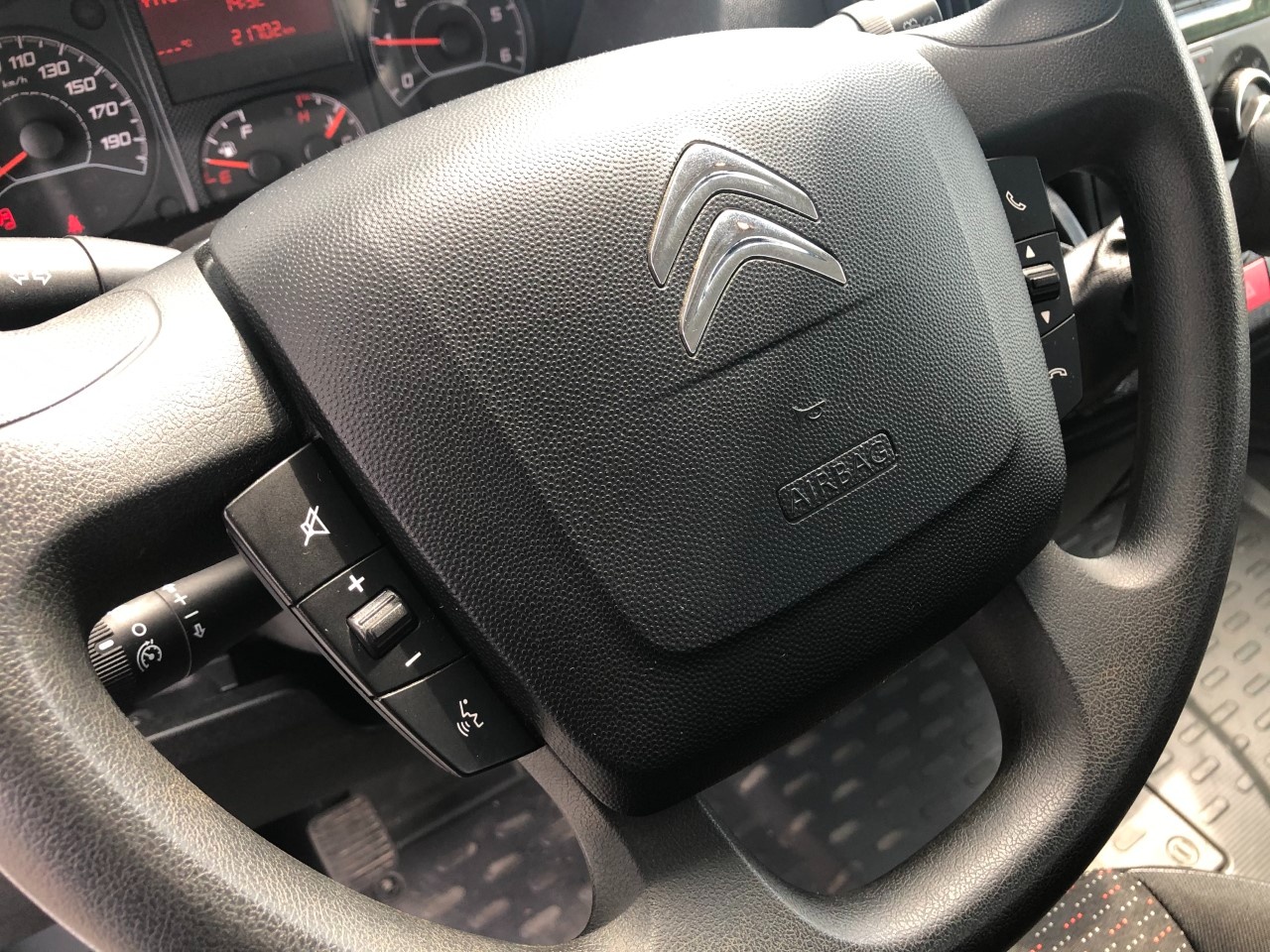 Citroen Jumper III (II 2011) jumper 35 L2H2 2.0 bluehdi 130cv E6 - 11