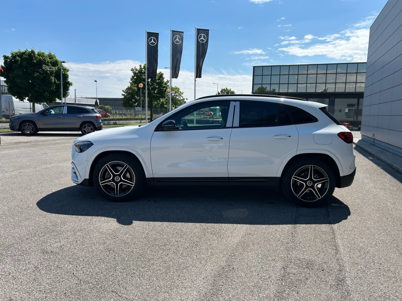 Mercedes GLA GLA 200 d Automatic AMG Line ADVANCED PLUS - 4