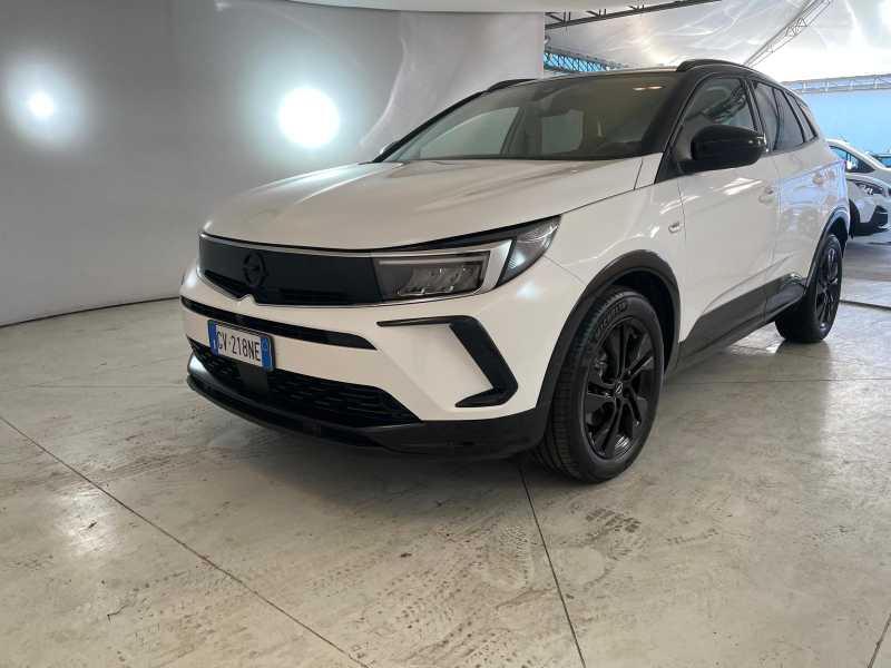 Grandland Gs Hybrid 136 Hp