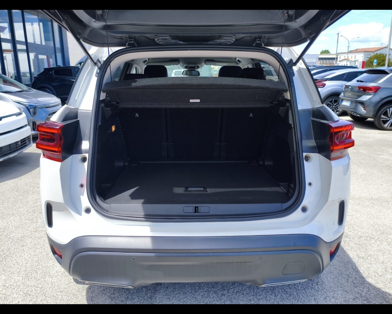 Foto CITROEN C5 Aircross 1.2 puretech Shine s&s 130cv eat8