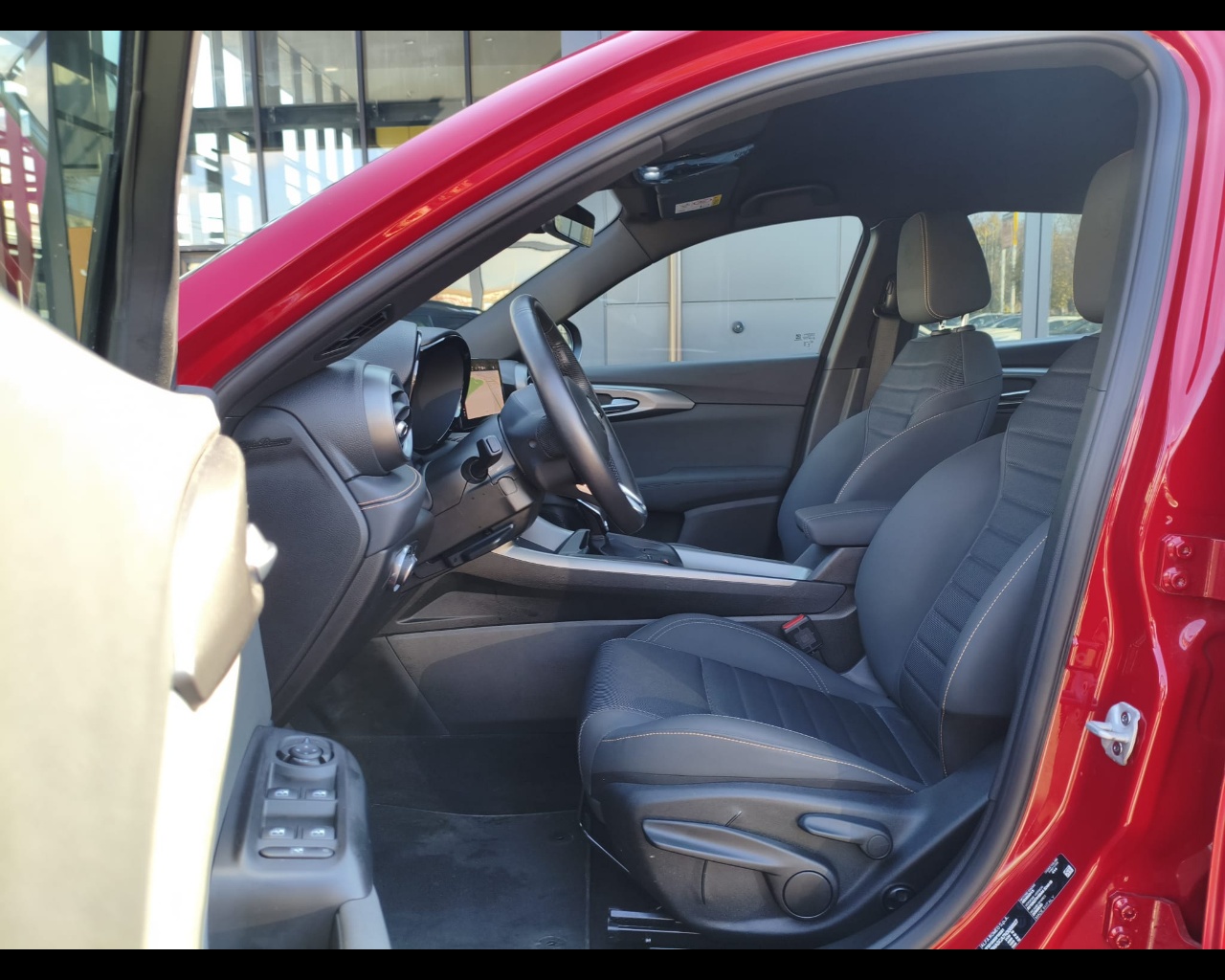 Foto ALFA ROMEO Tonale 1.5 hybrid Ti 160cv tct7