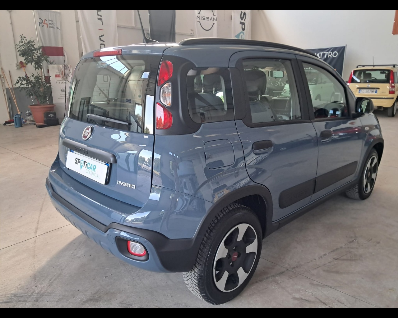 Foto FIAT Panda 1.0 firefly hybrid City Cross s&s 70cv