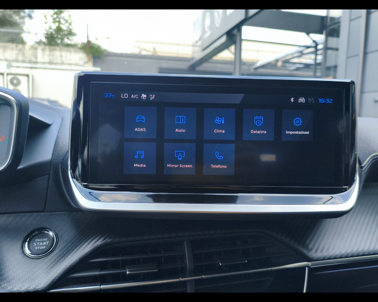 Foto PEUGEOT 208 1.2 hybrid GT 110cv e-dcs 6
