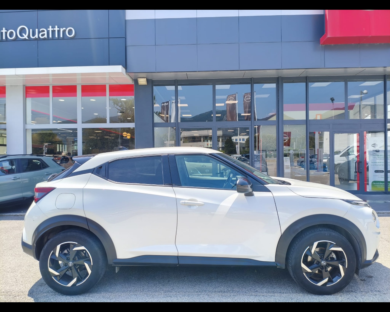 Foto NISSAN Juke 1.0 dig-t N-Connecta 114cv