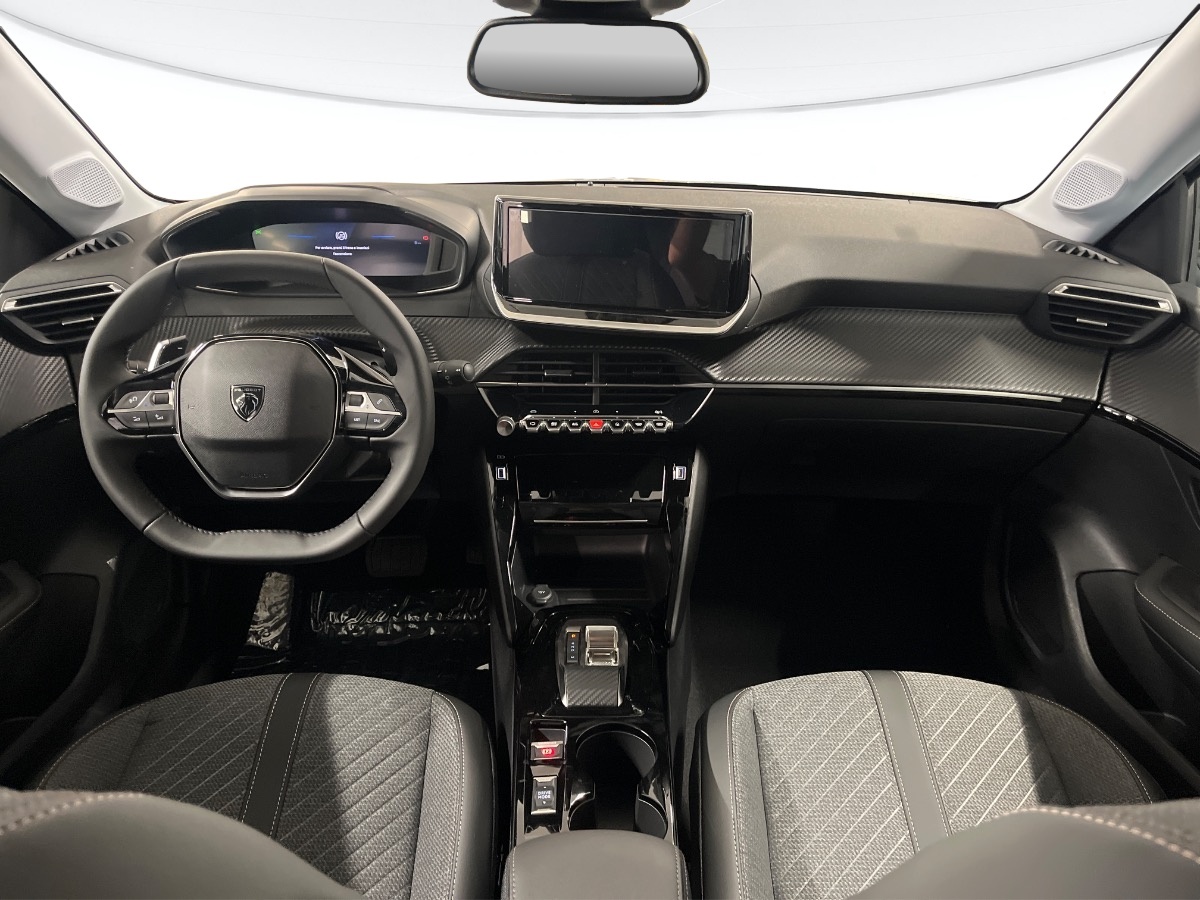 Peugeot 208 Nuovo Ibrido benzina 208 Verona