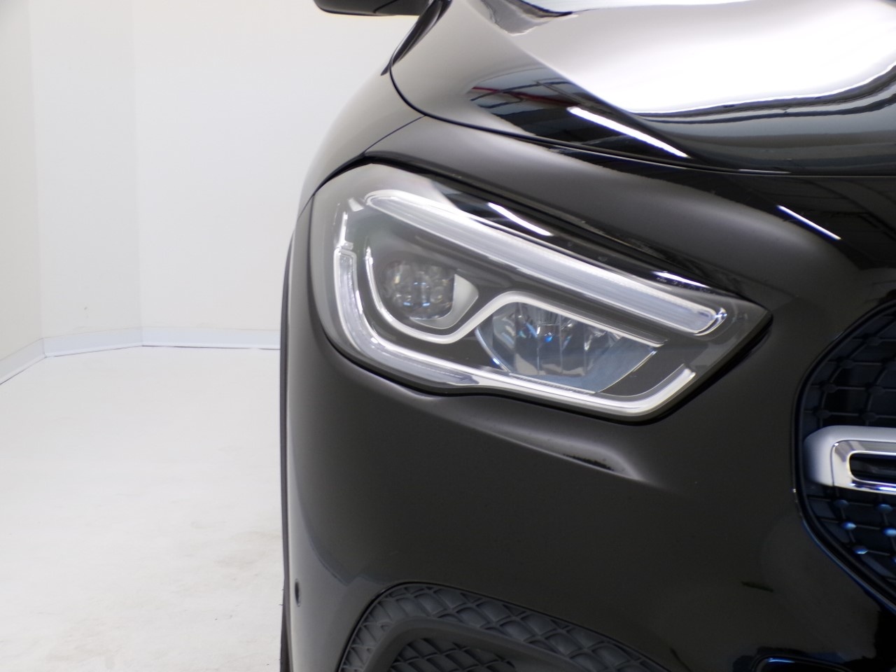 Mercedes GLA GLA 200 D Sport Plus 4Matic 8G-DCT - 5