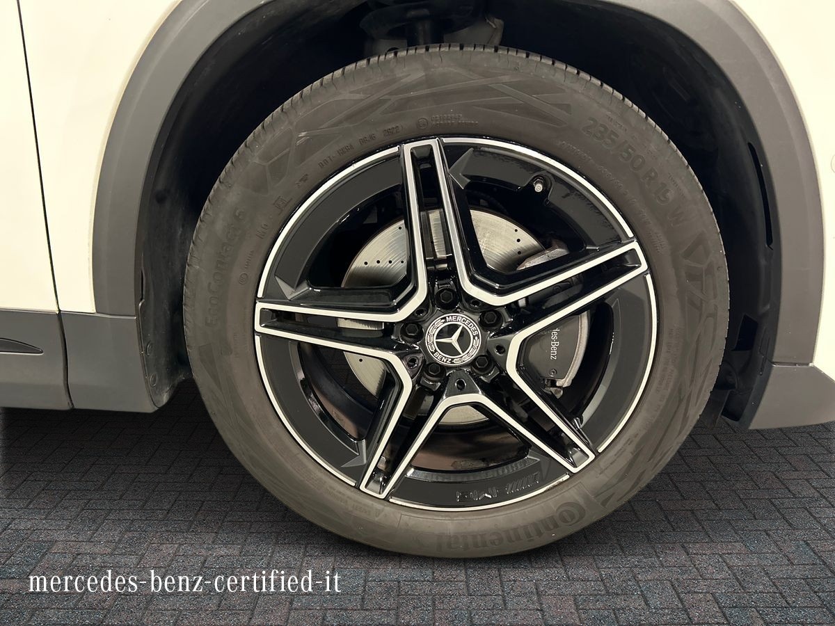 Mercedes GLA GLA 200 D Premium 8G-DCT - 16