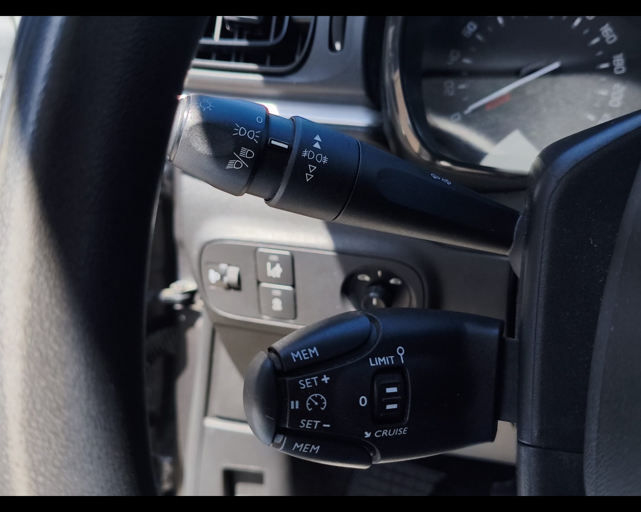 Foto CITROEN C3 1.5 bluehdi Feel s&s 100cv 5m