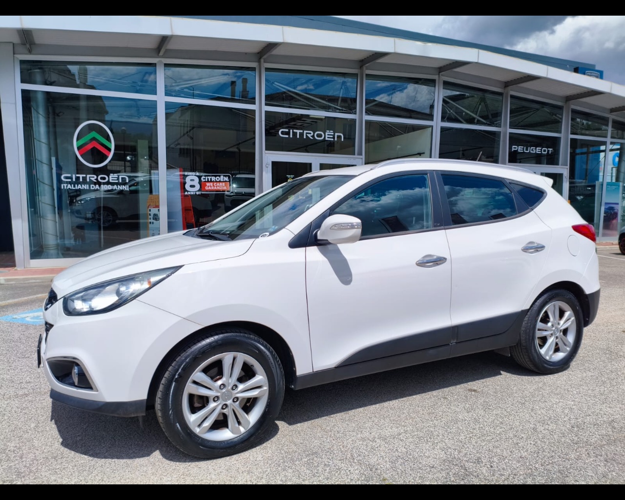 Foto HYUNDAI ix35 1.7 crdi Xpossible 115cv 2wd