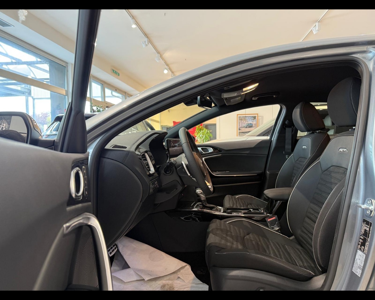 Foto KIA PROCEED MY25 1.5 TGDI MH DCT GT-LINE