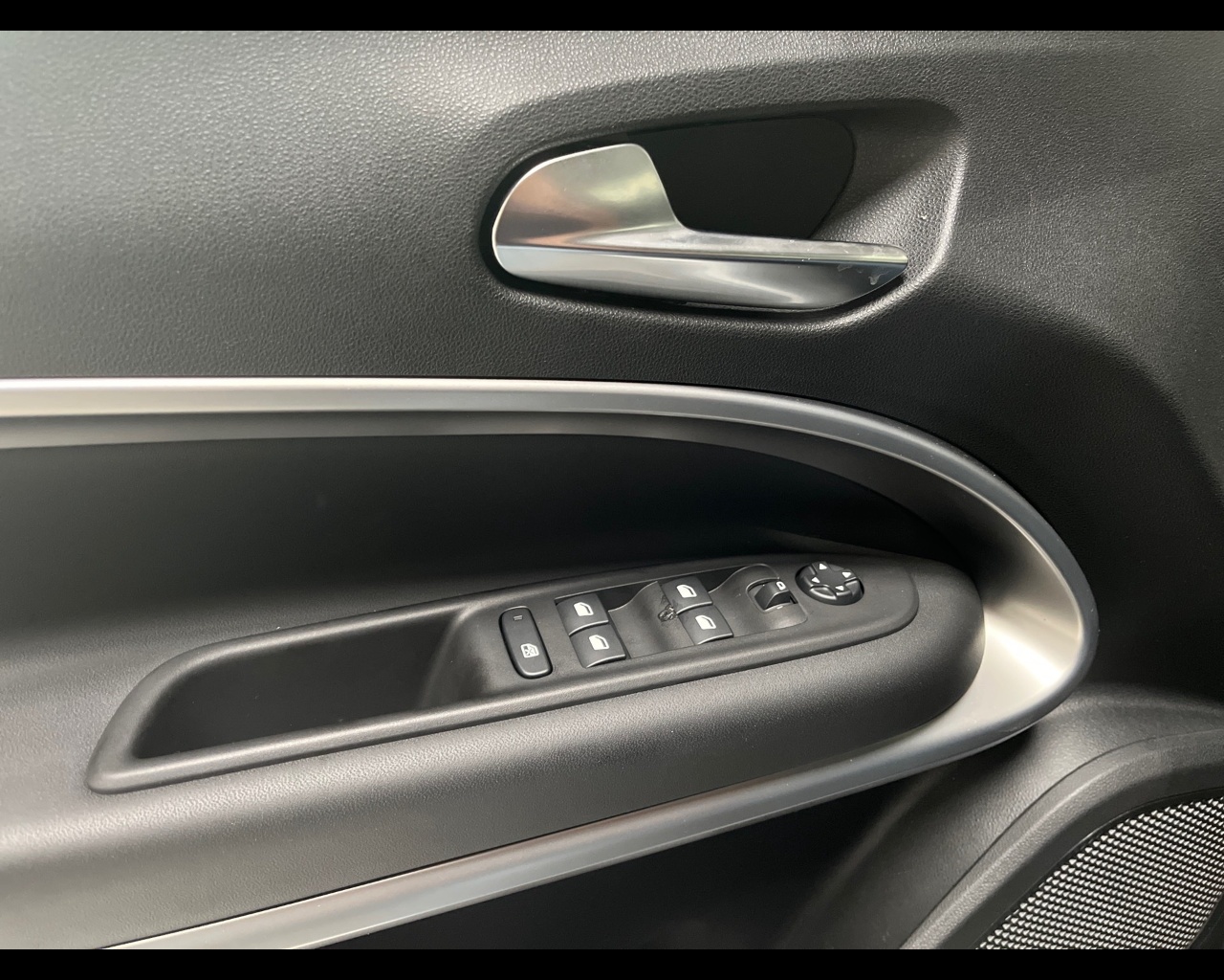 Jeep Avenger KM0 2025 Avenger Verona