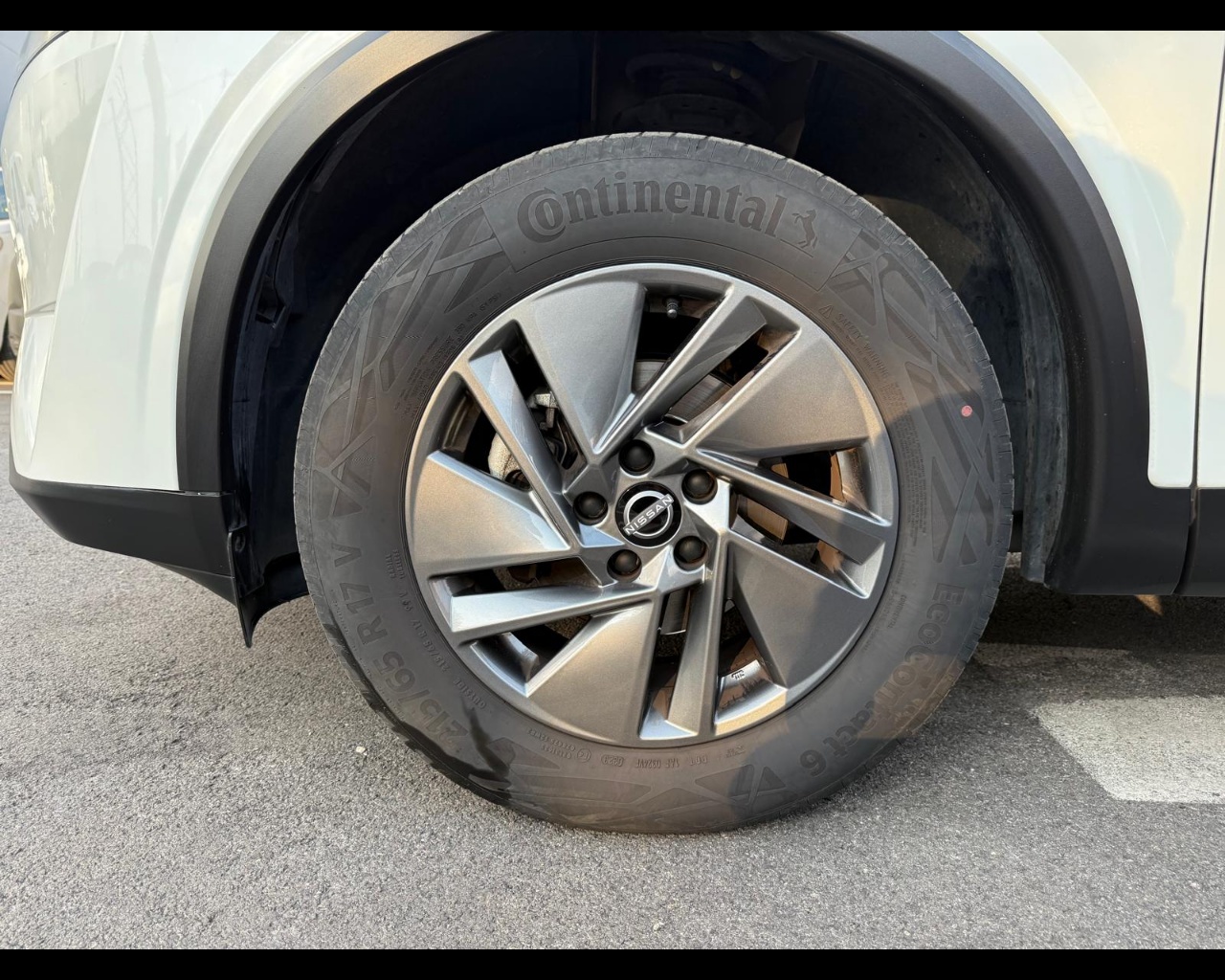 Foto NISSAN Qashqai 1.3 mhev Business 2wd 158cv xtronic