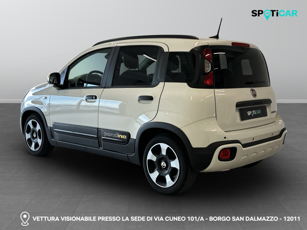 Panoramica 7° Immagine Veicolo