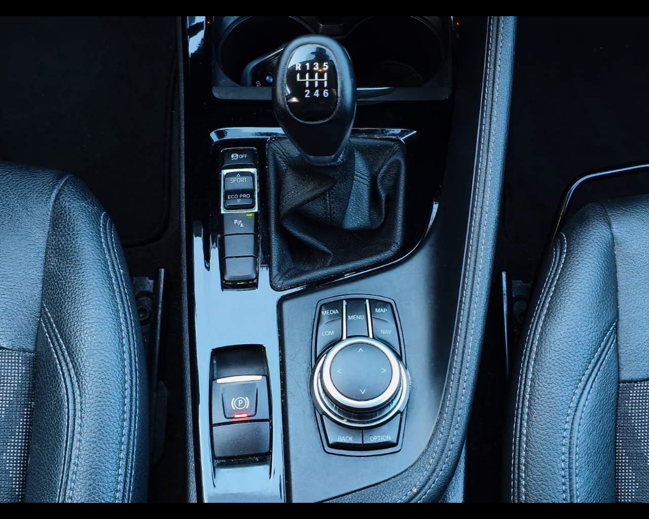 Foto BMW X1 sdrive18d xLine 