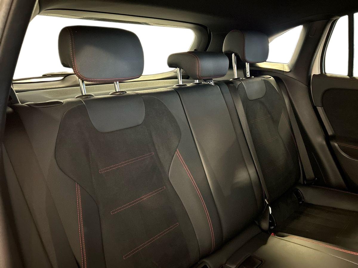 Mercedes GLA GLA 200 D Premium 4Matic 8G-DCT - 16