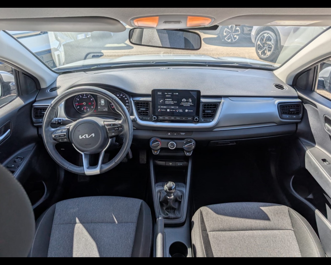 Foto KIA Stonic 1.2 dpi Urban s/Smart Pack gpl 82cv