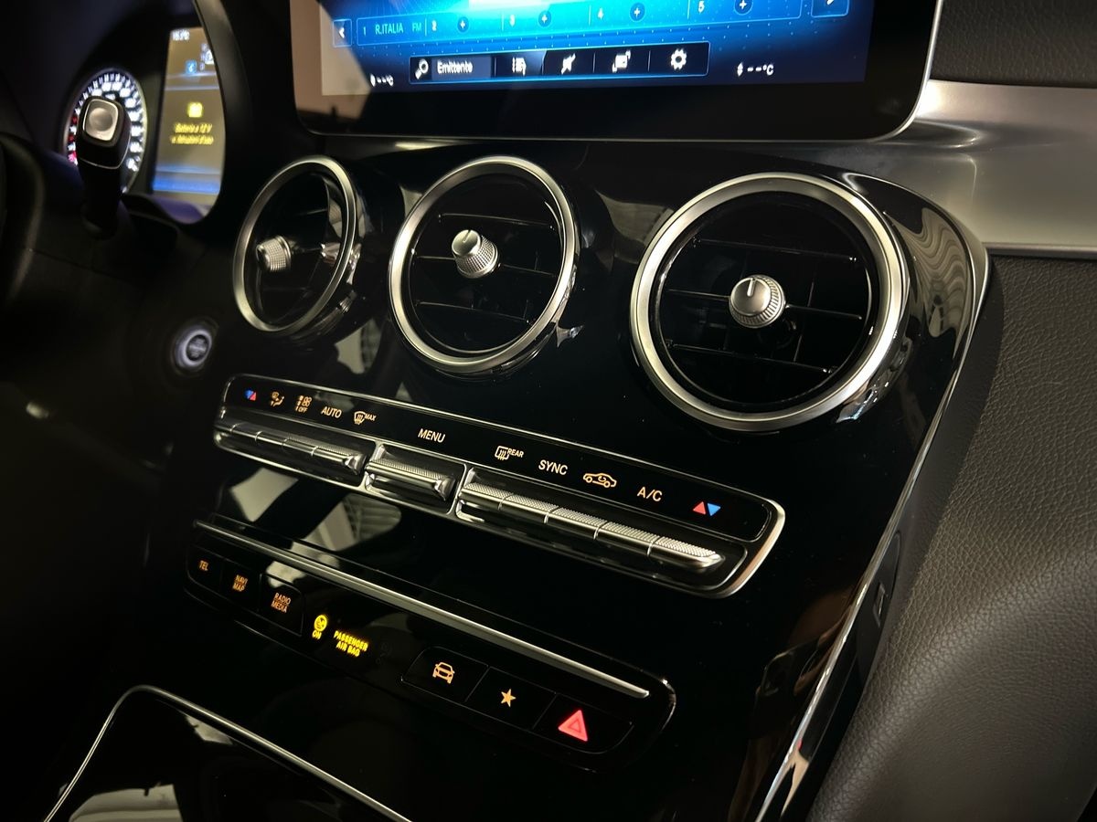 Mercedes GLC Coupé GLC Coupe 220 D Sport 4Matic 9G-Tronic Plus - 14