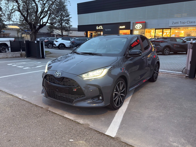 Foto veicolo TOYOTA YARIS 1.0-1.3-TS-D4D Yaris 1.5h 130 GR Sport Elettrica/Benzina