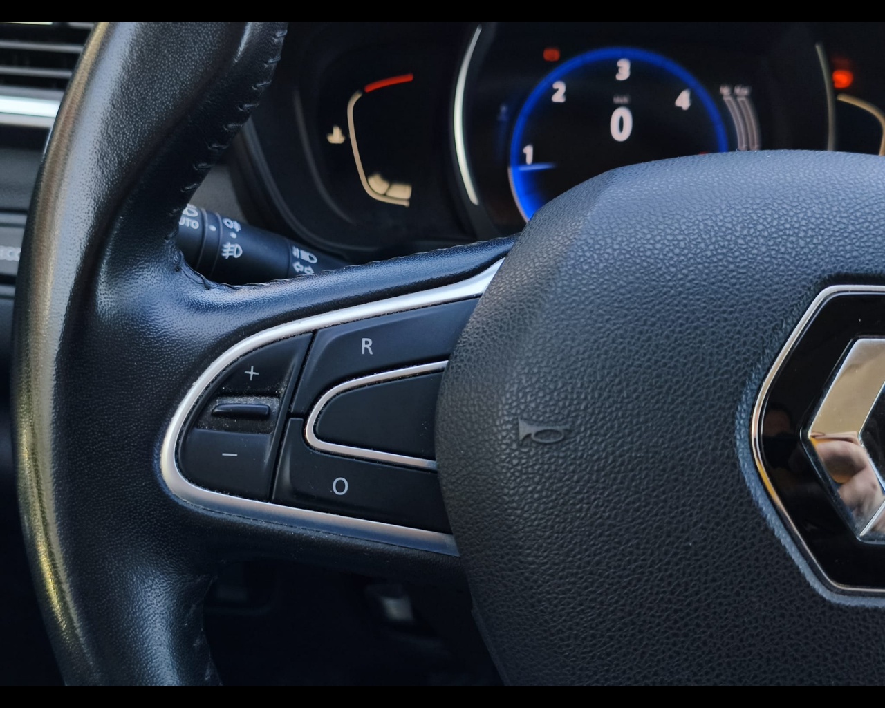 Foto RENAULT Kadjar 1.5 dci energy Sport Edition 110cv