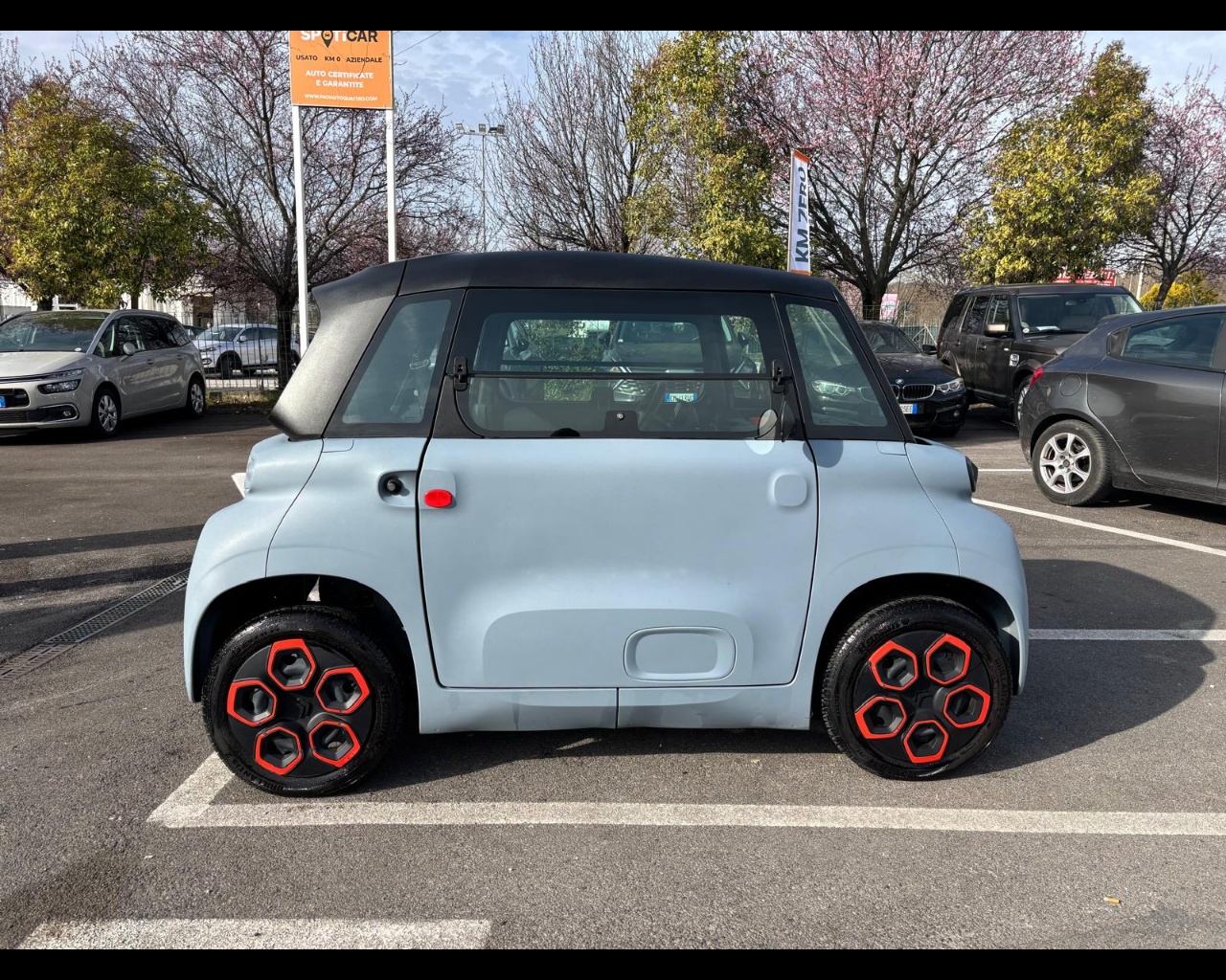 Foto AMI MINICAR AMI POP