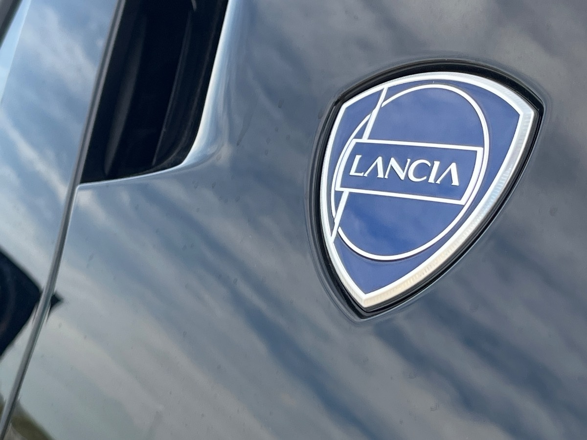 Lancia Ypsilon 2024 Nuovo Ibrido benzina Ypsilon 2024 Rovigo