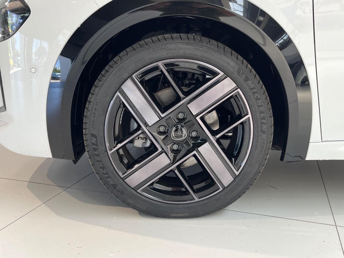 Lancia Ypsilon 2024 Nuovo Ibrido benzina Ypsilon 2024 Rovigo