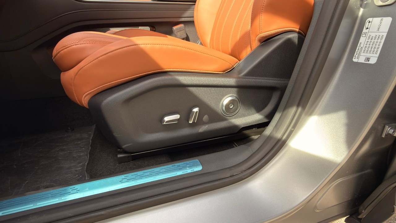 Lepas Lepas L8 L8 PHEV 1.5TGDI Elegance - 11