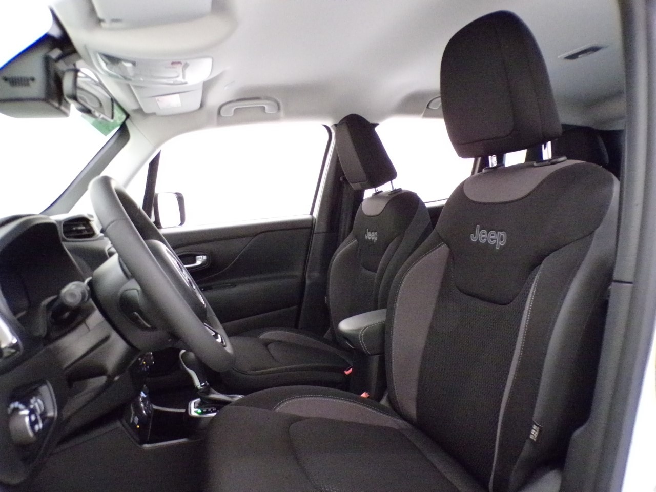 Jeep Renegade Renegade 1.3 T4 PHEV Business Plus 4xe AT6 - 12