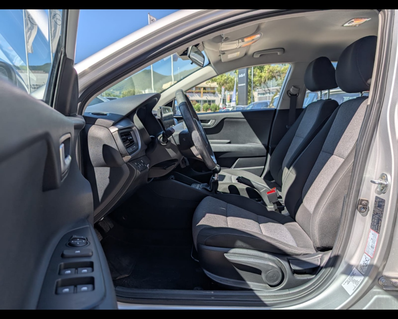 Foto KIA Stonic 1.2 dpi Urban s/Smart Pack gpl 82cv