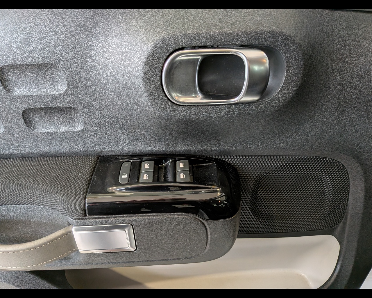 Foto CITROEN C3 1.5 bluehdi Feel s&s 100cv 6m