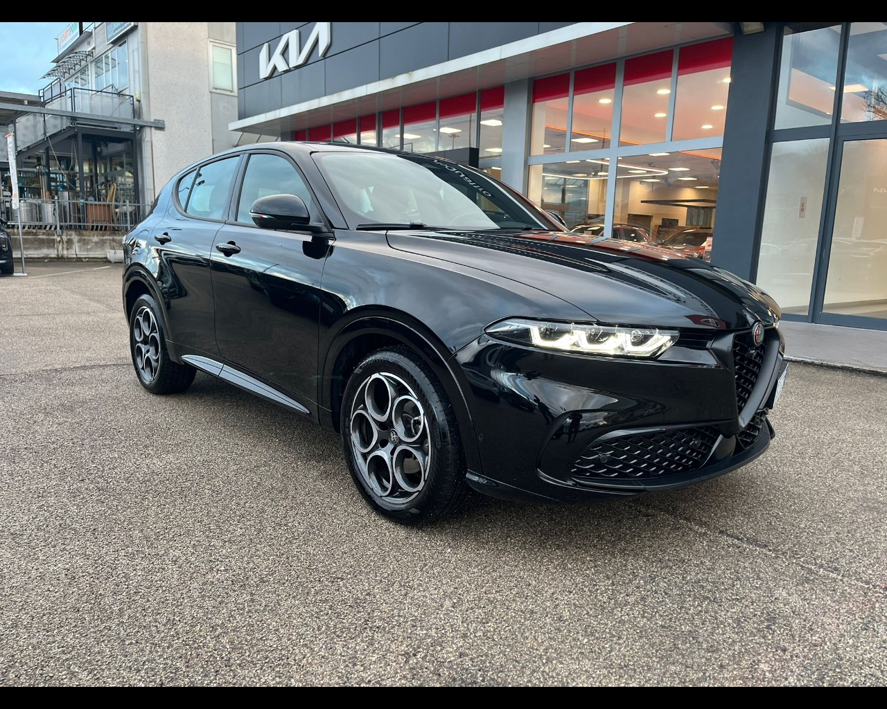 Foto ALFA ROMEO Tonale 1.6 Sprint 130cv tct6