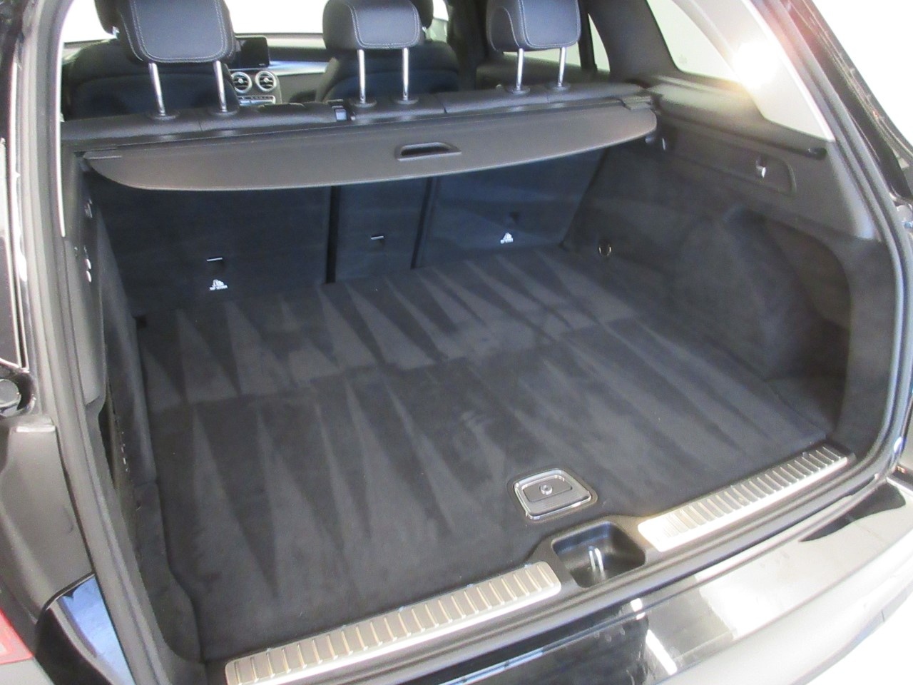 Mercedes GLC GLC SUV 220 D Premium 4Matic 9G-Tronic Plus - 9