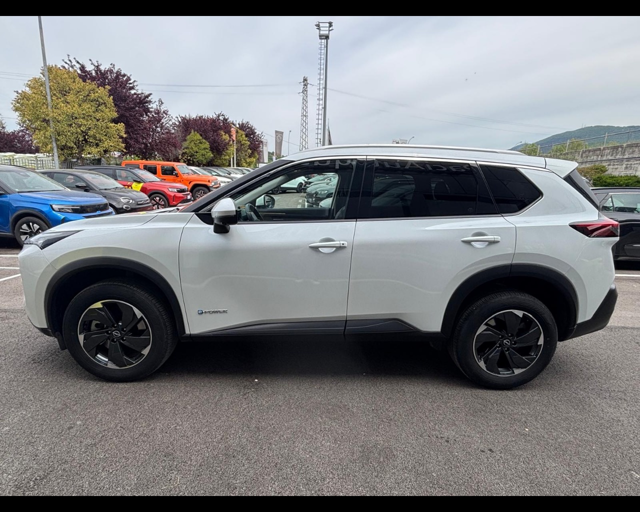 Foto NISSAN X-Trail 1.5 e-power N-Connecta 2wd auto