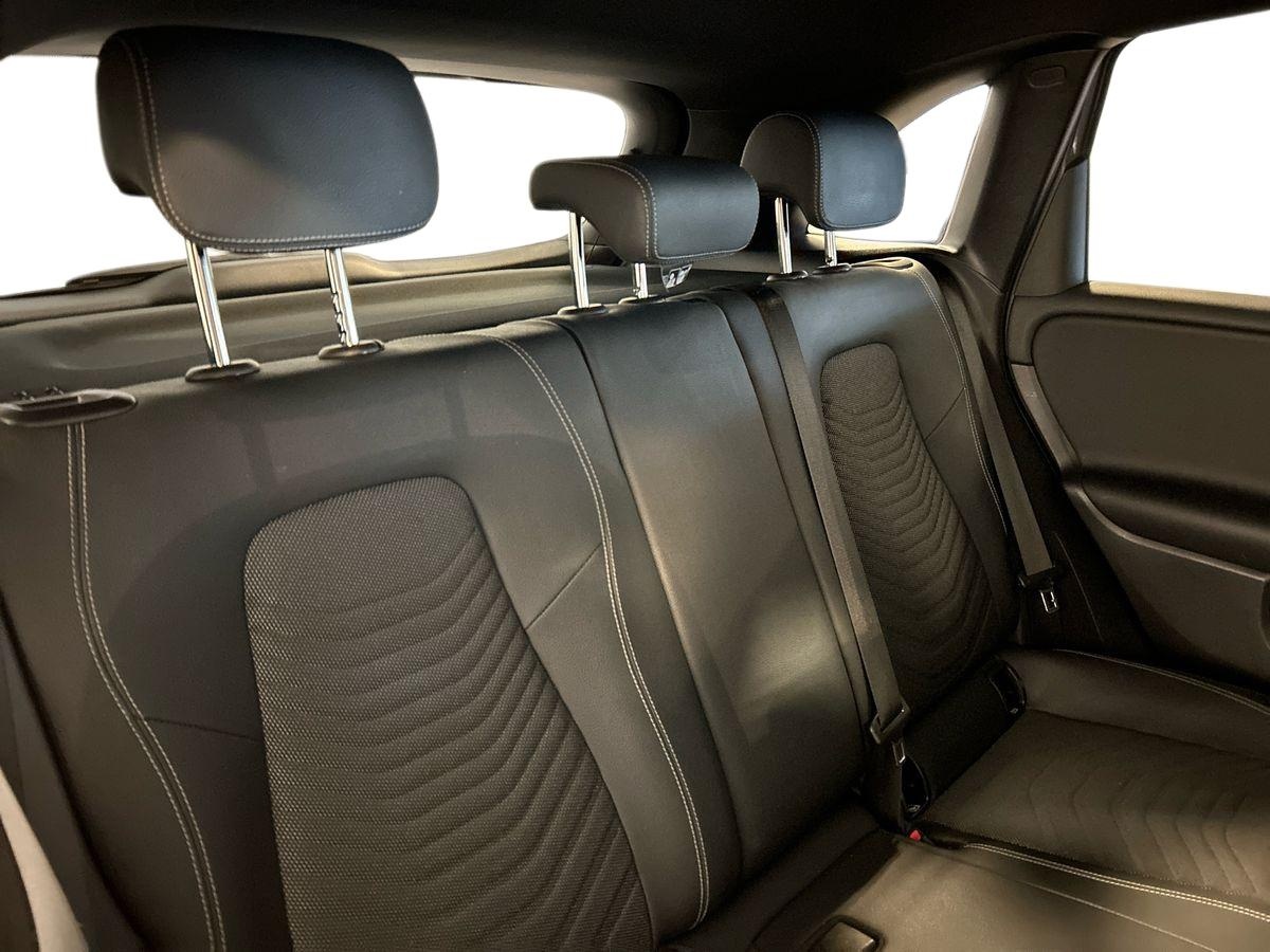 Mercedes  Classe B 180 Executive 7G-DCT - 16
