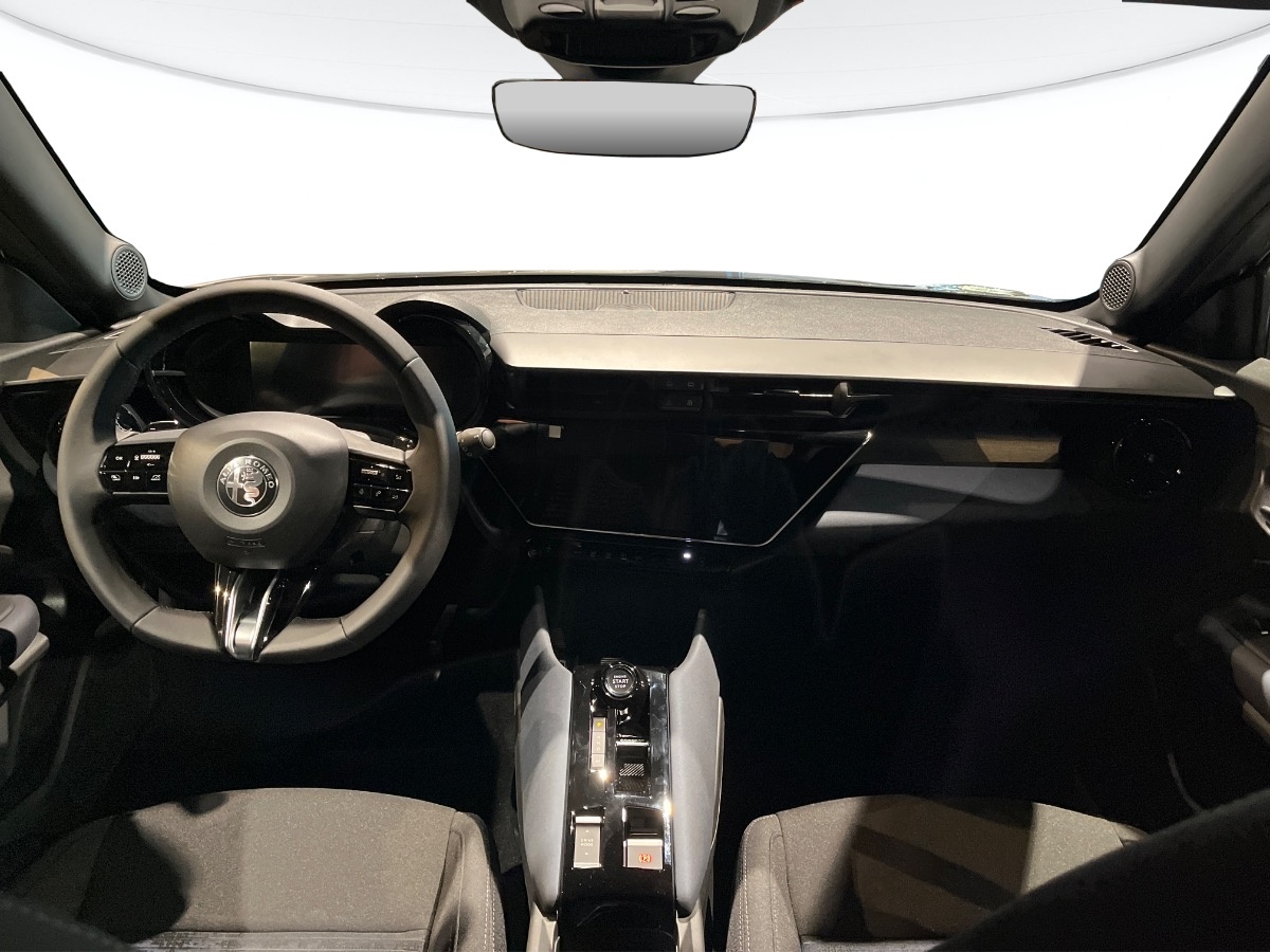 Alfa Romeo Junior Nuovo Ibrido benzina Junior Rovigo