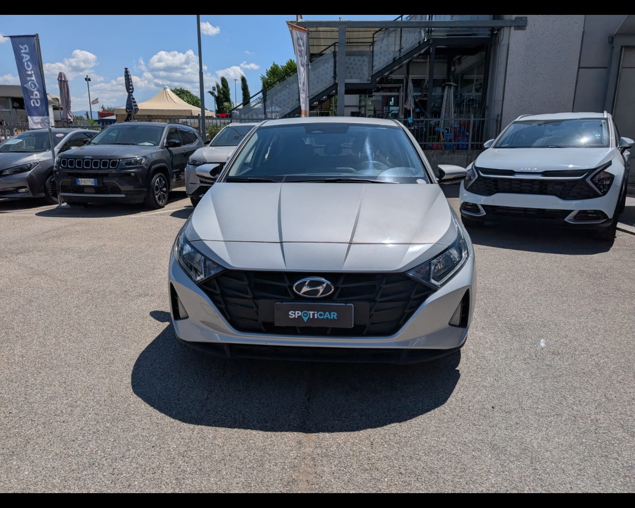 Foto HYUNDAI i20 1.2 Connectline Gpl