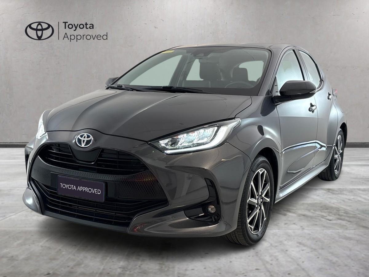 Foto veicolo TOYOTA Yaris IV 2020 Yaris IV 2020 - Yaris 1.5h Trend Ibrido benzina