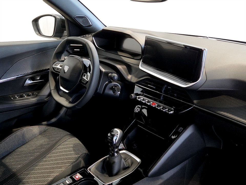 PEUGEOT 2008 Allure PureTech 100 S&S Benzina km0 - 12