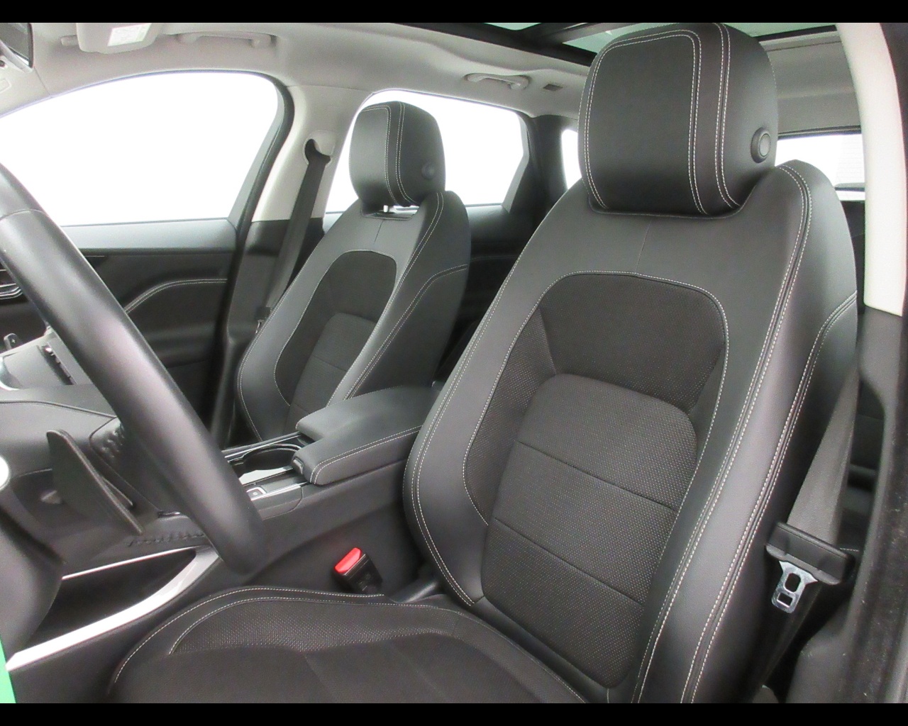Jaguar F-Pace F-Pace 2.0 D 180cv R-Sport AWD Auto - 15