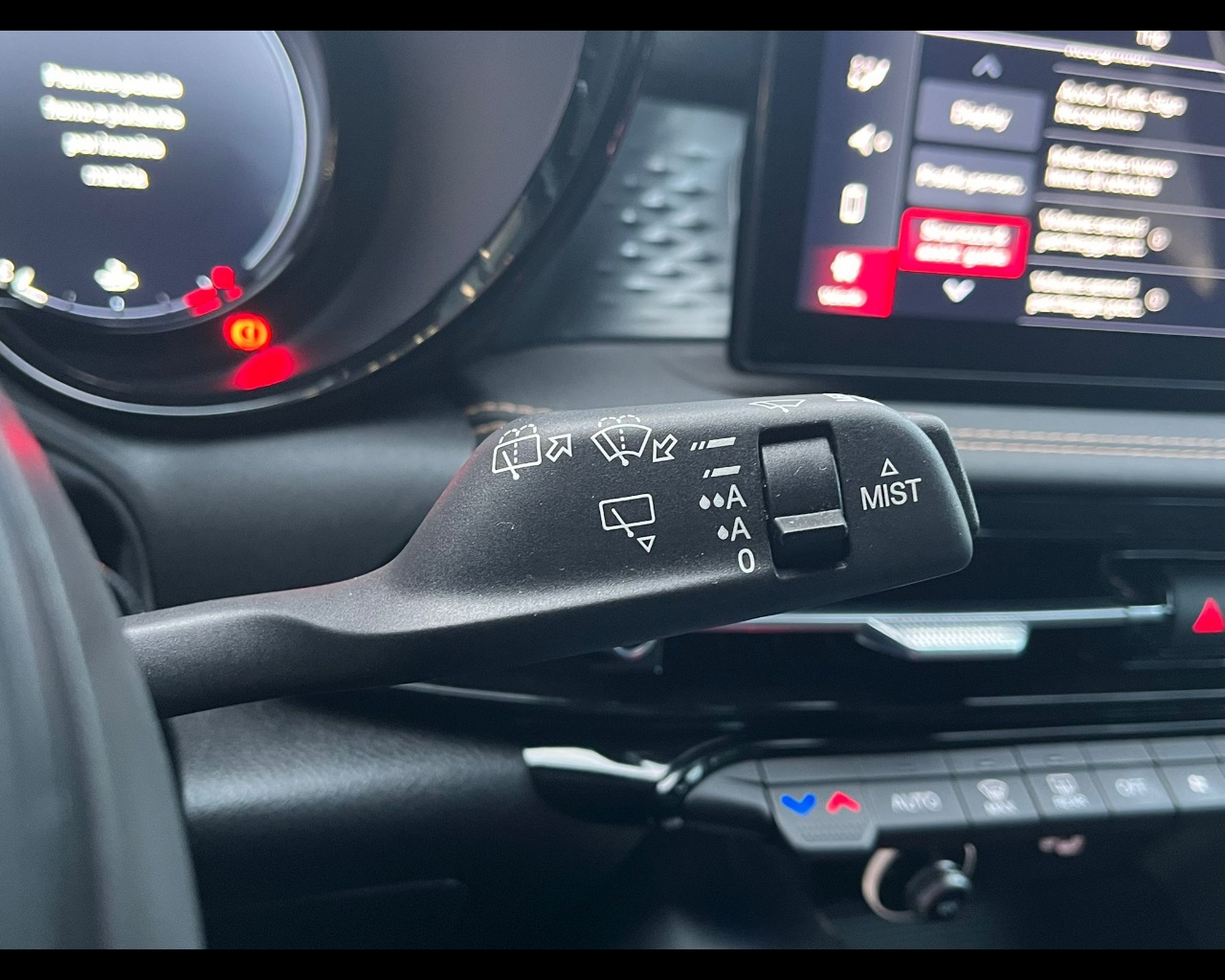 Foto ALFA ROMEO Tonale 1.6 Sprint 130cv tct6