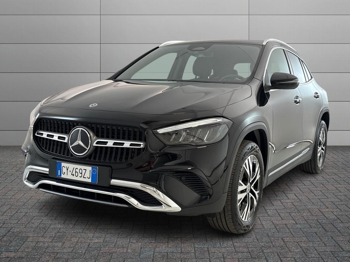 Foto veicolo MERCEDES GLA-H247 2023 GLA-H247 2023 - GLA 180 Progressive Advanced Plus auto Ibrido benzina