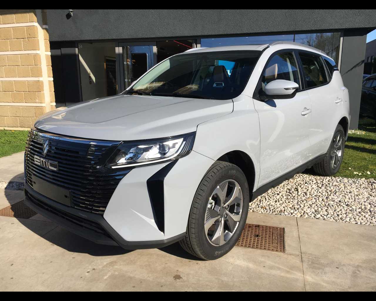 Emc Sette Nuovo Benzina Sette Mestre