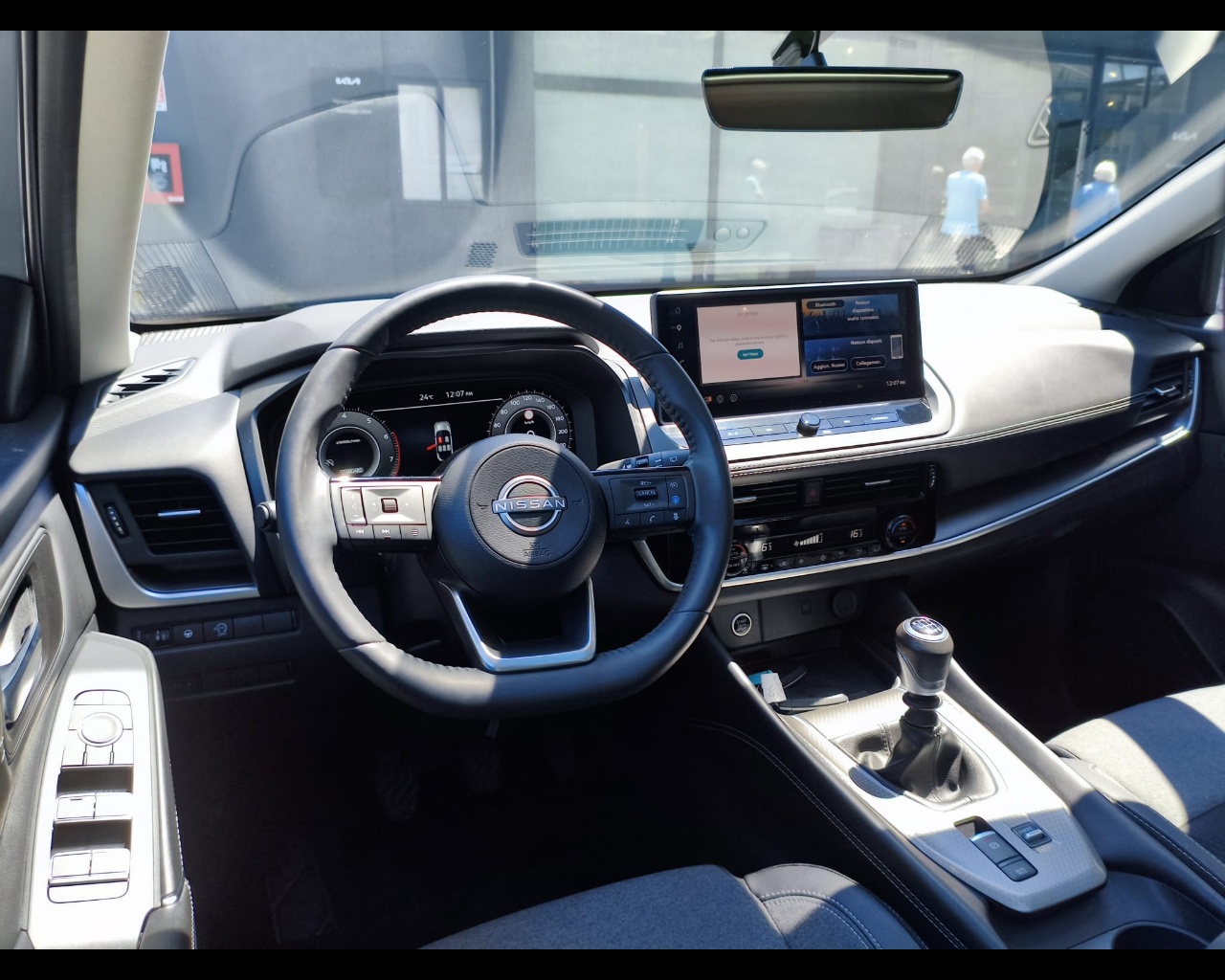 Foto NISSAN Qashqai 1.3 mhev N-Connecta 2wd 140cv