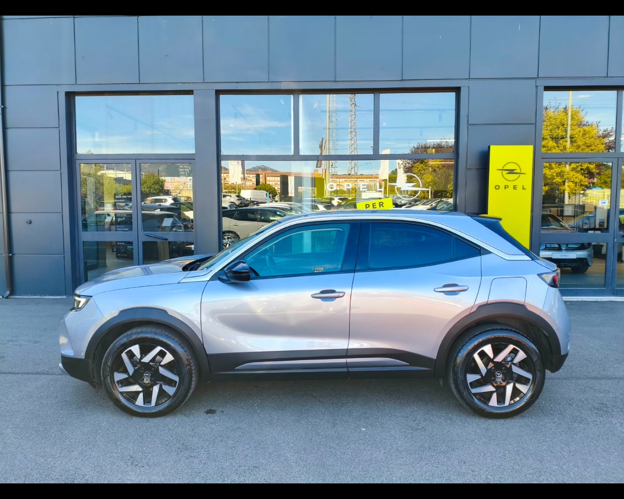 Foto OPEL Mokka 1.5 Elegance s&s 110cv